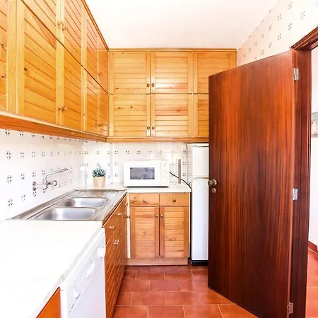 Ericeira Beach House *