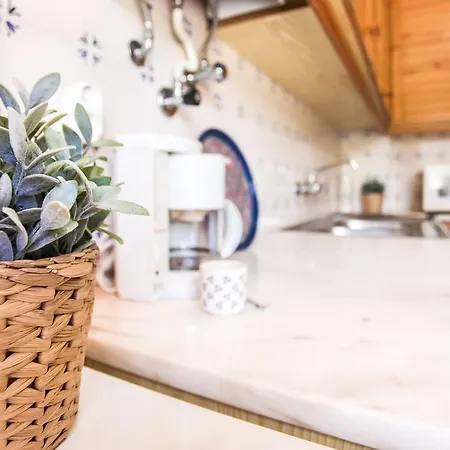 Ericeira Beach House *