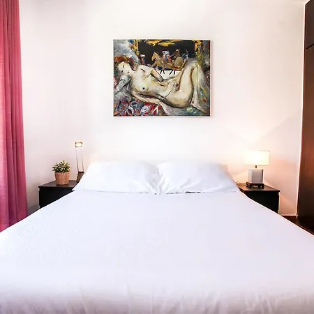 Ericeira Beach House *